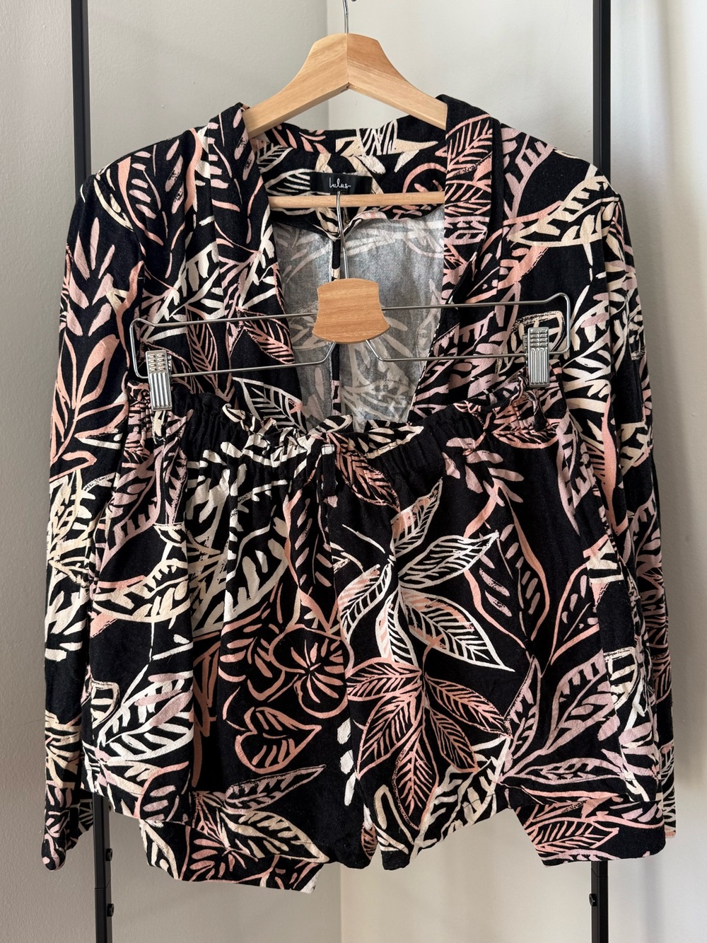 Lulu’s Floral Leaf Set, size M